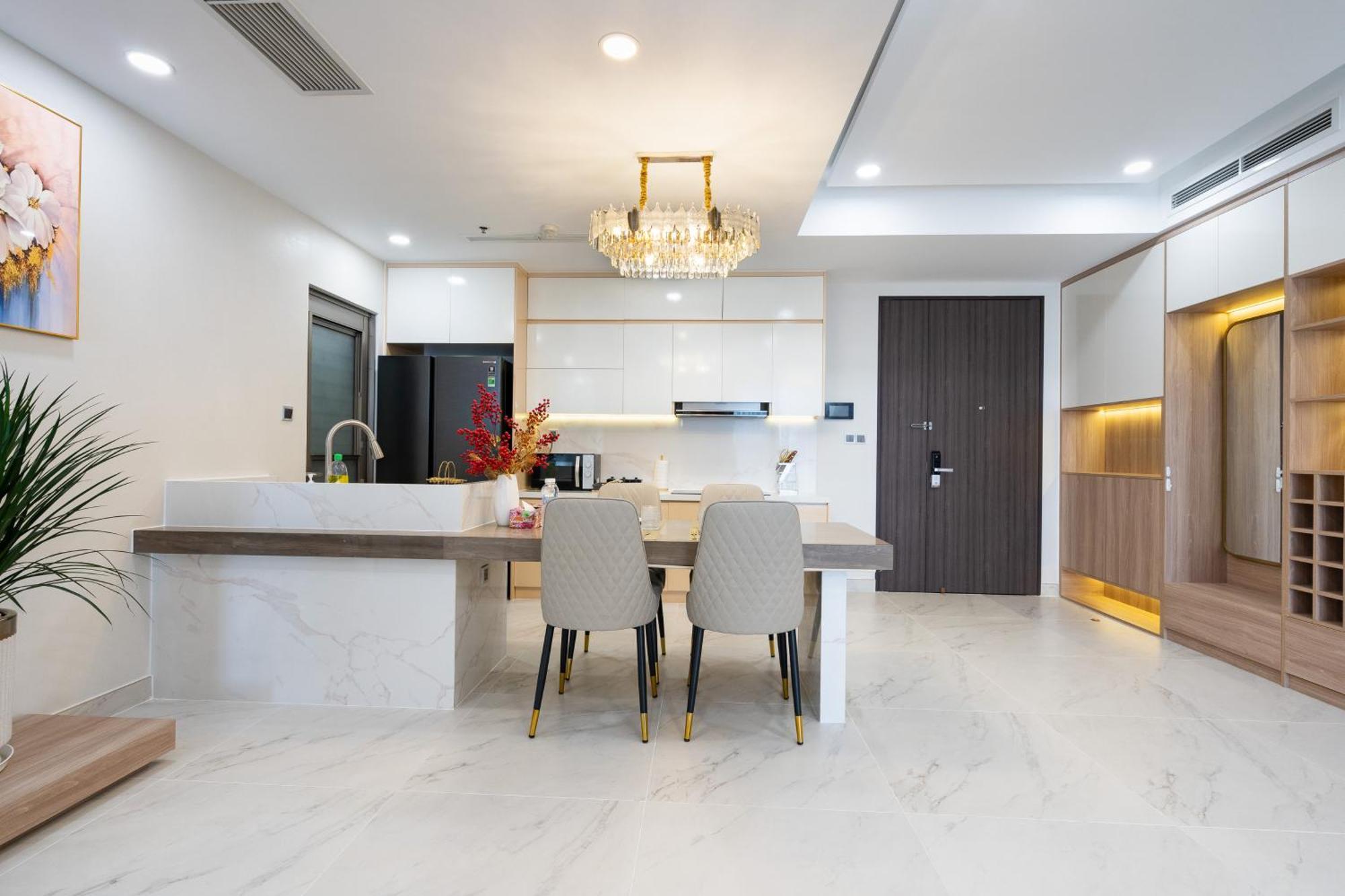 Convinia Luxury The Peak Midtown Cidade de Ho Chi Minh Exterior foto